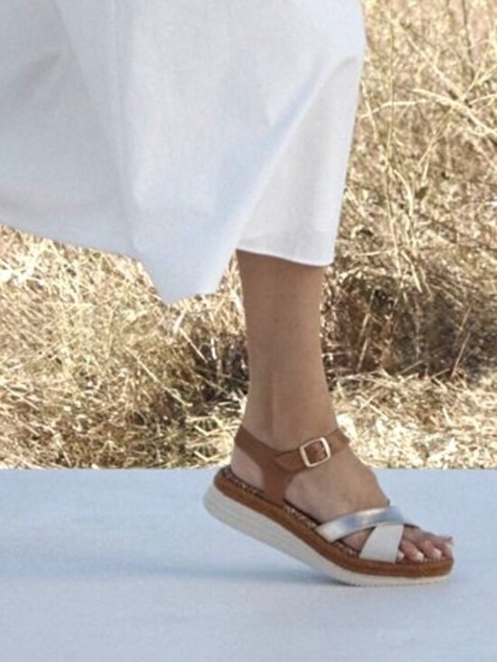 Vionic Shoes - Vionic Mar Strappy Wedge Sandals Leather Camel Gold Metallic Size 7 NEW
